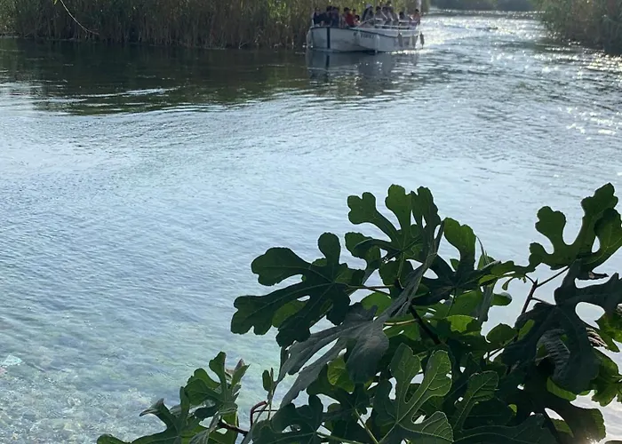 Rustic Modern Patio With Shared Pool Apartament Akcapinar (Mugla)