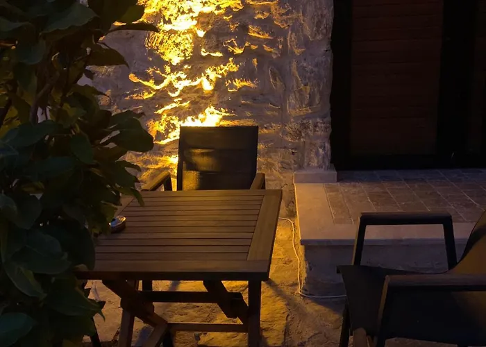 Rustic Modern Patio With Shared Pool Akcapinar (Mugla)